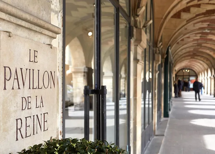 Le Pavillon De La Reine & Spa, Place Des Vosges Parigi